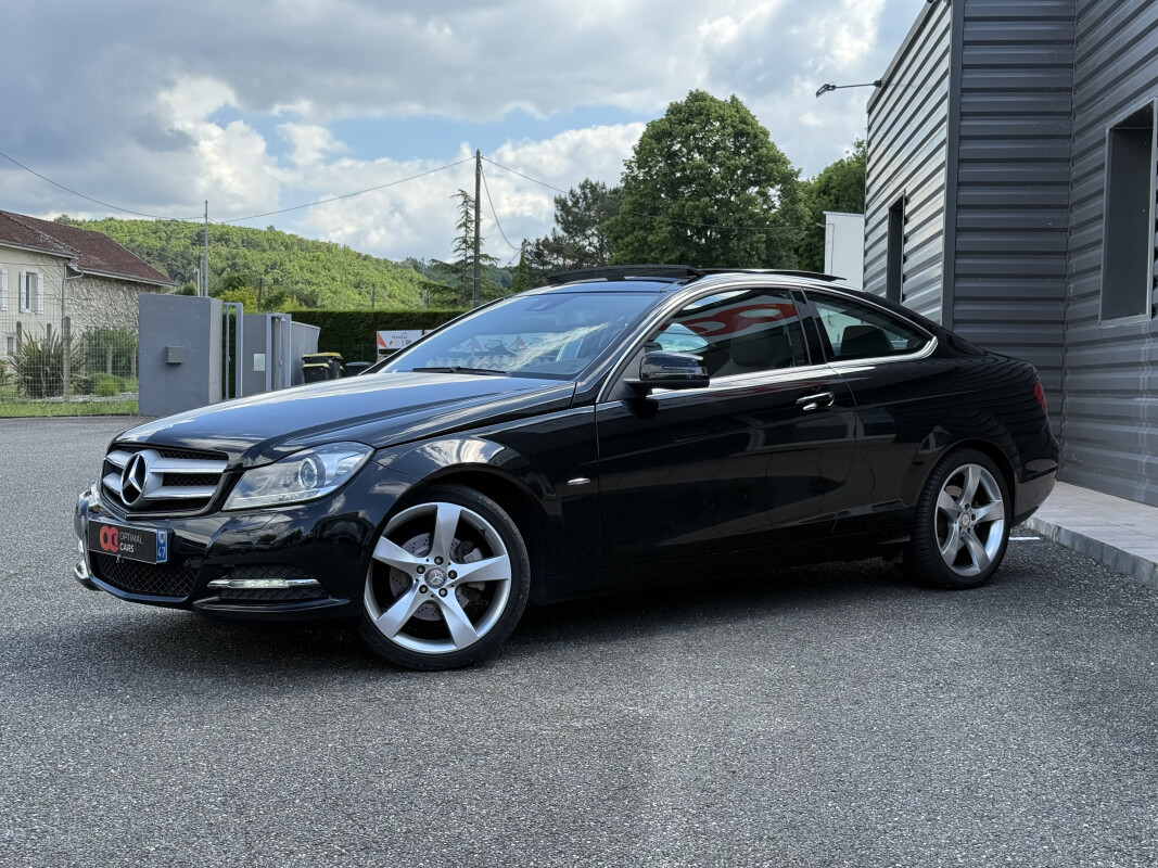 Mercedes C250 COUPE