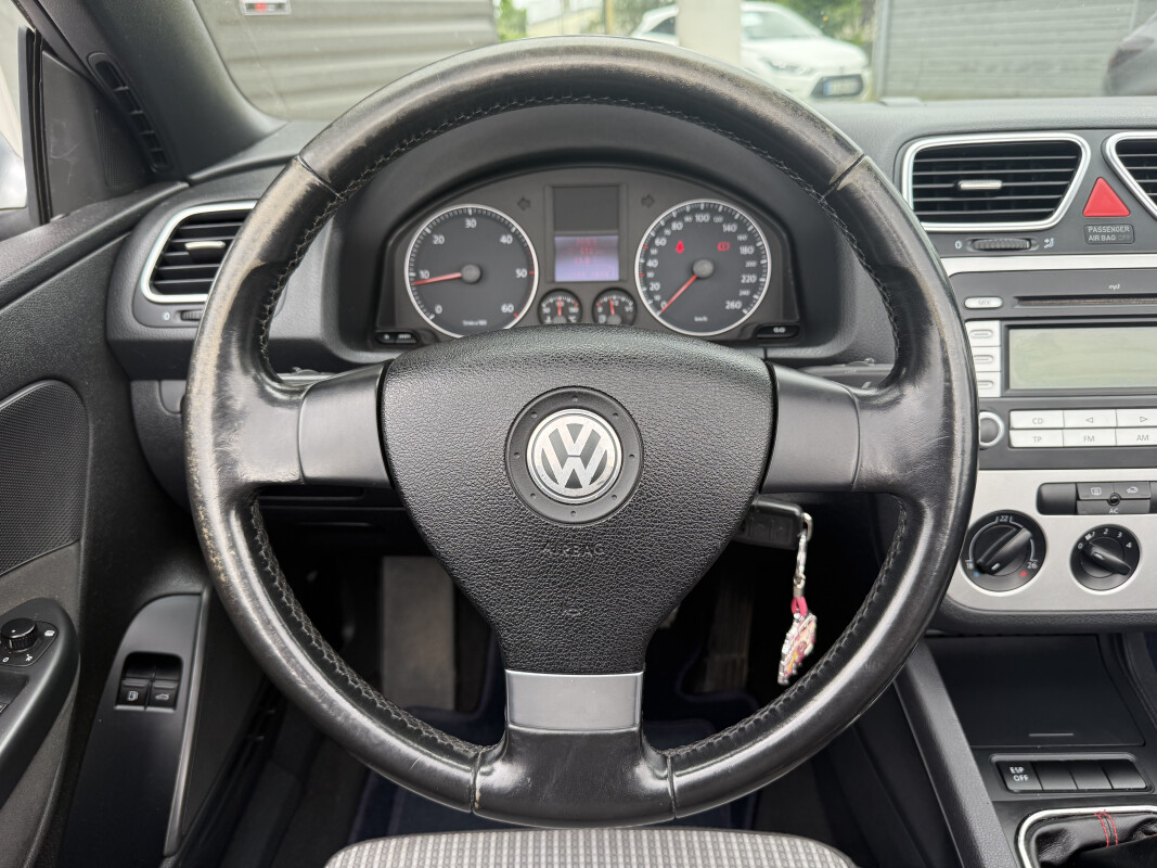 Volkswagen EOS