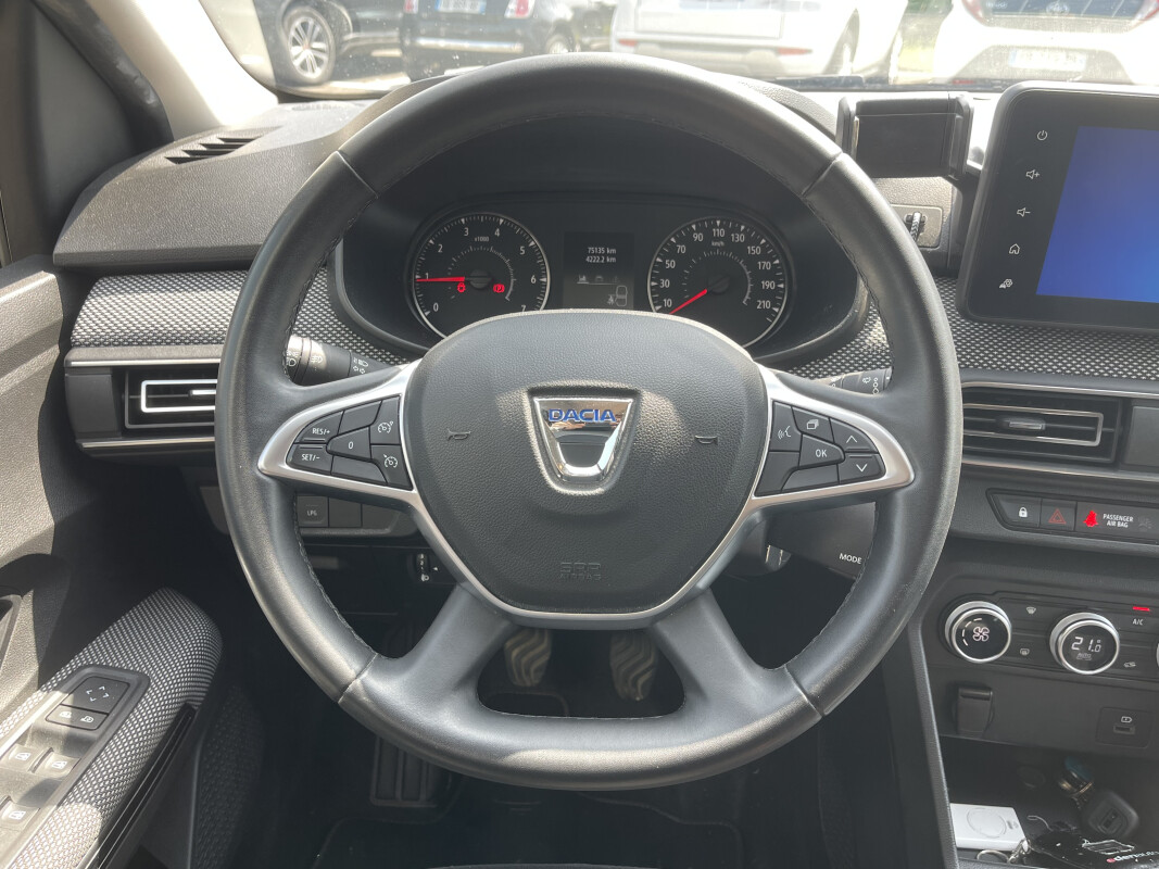 Dacia JOGGER