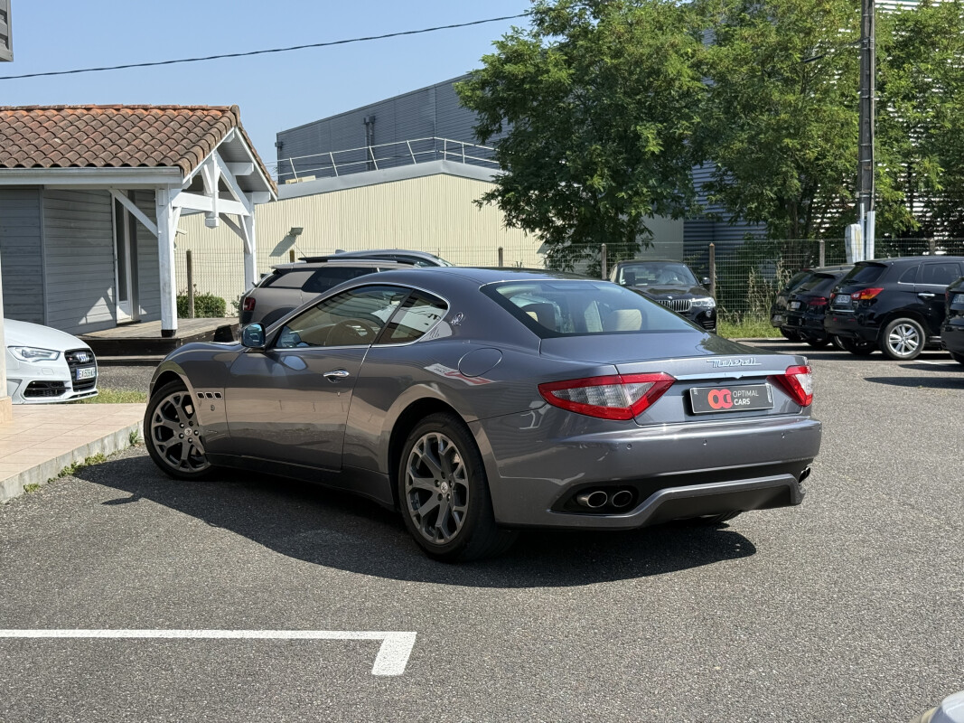 Maserati GRANTURISMO