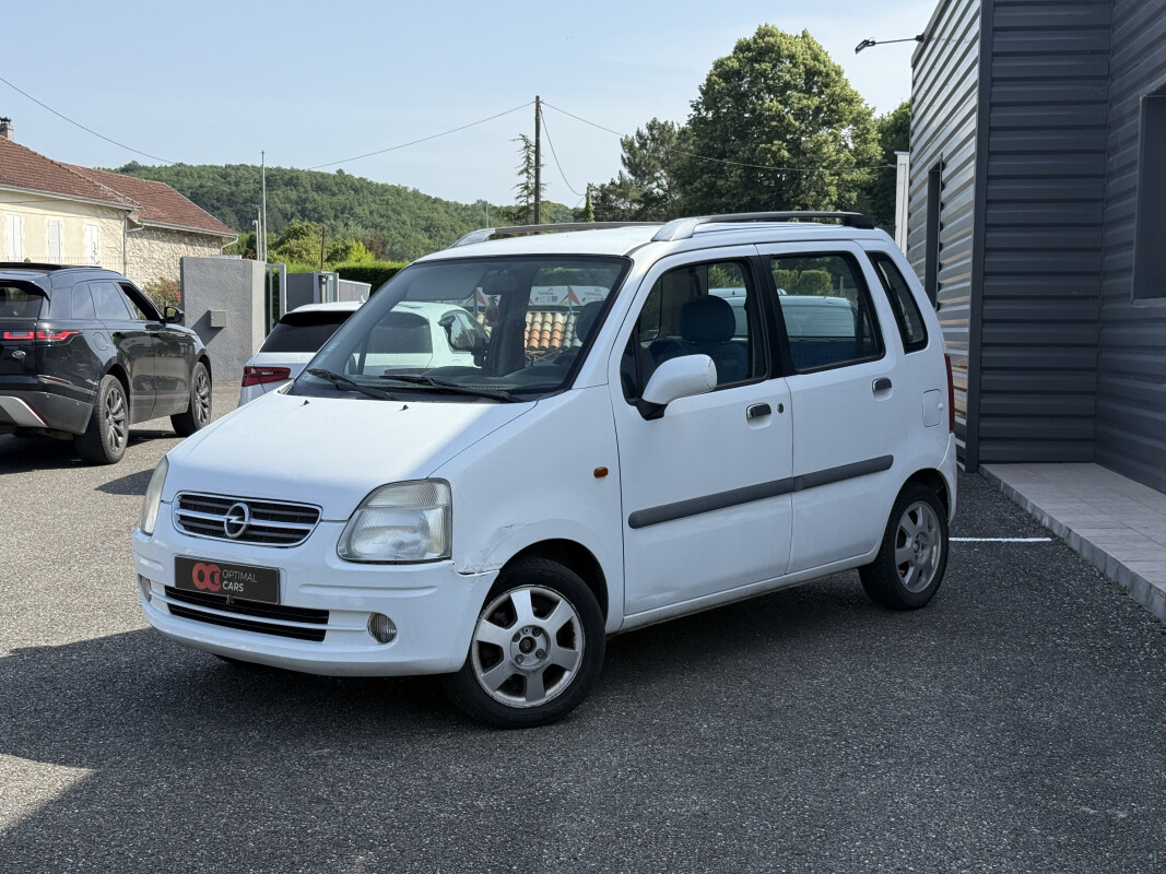 Opel AGILA