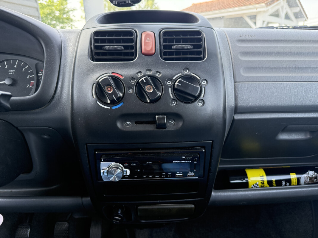 Opel AGILA