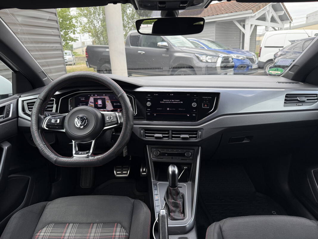 Volkswagen POLO GTI