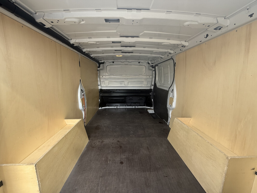 Renault TRAFIC L2H1