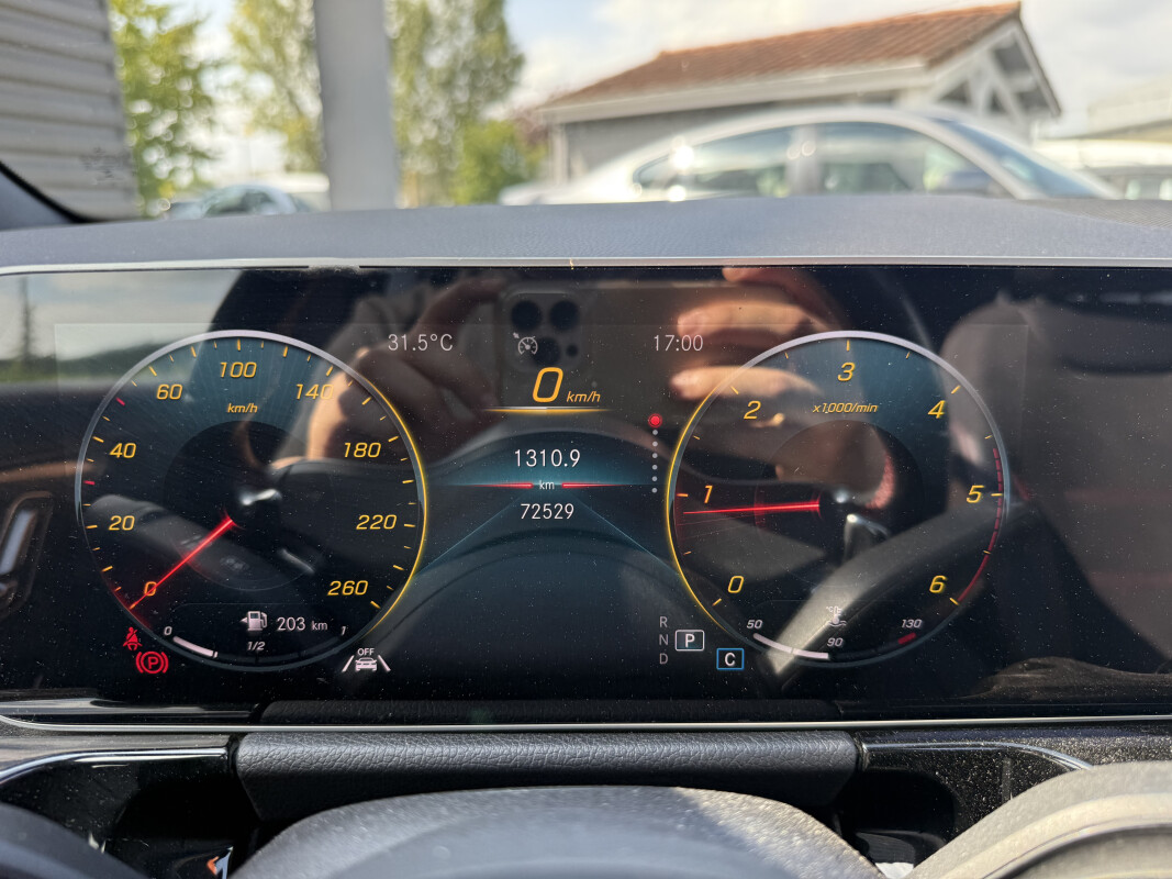 Mercedes GLA 200D